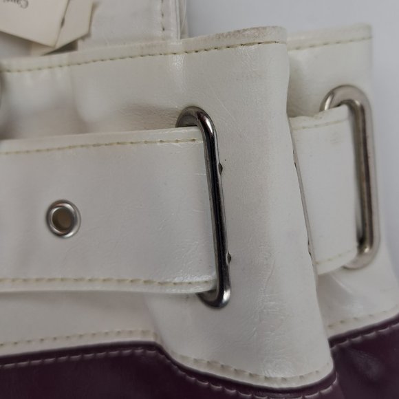 Disney tote beach bucket style bag. - Picture 9 of 16